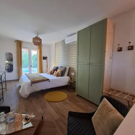 Victoria - D'hotes Avec Table D'hotes-parking Prive Ferme 住宿加早餐酒店