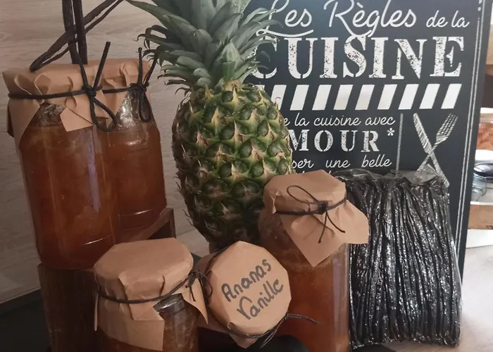 Victoria - D'hotes Avec Table D'hotes-parking Prive Ferme Bed & Breakfast