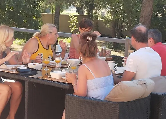 Victoria - D'hotes Avec Table D'hotes-parking Prive Ferme Отель типа 